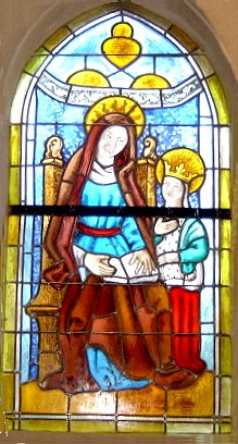 ste anne de face.jpg (39109 octets)